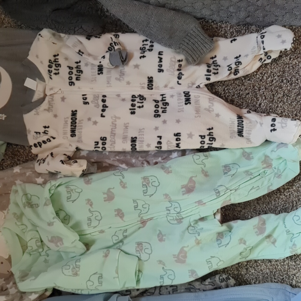 Baby Cozy Bundle Fleece Footies & Bear Ear Onesies W/Hoods 3-6 Mo Mixed 8 pc Lot - Picture 3 of 13